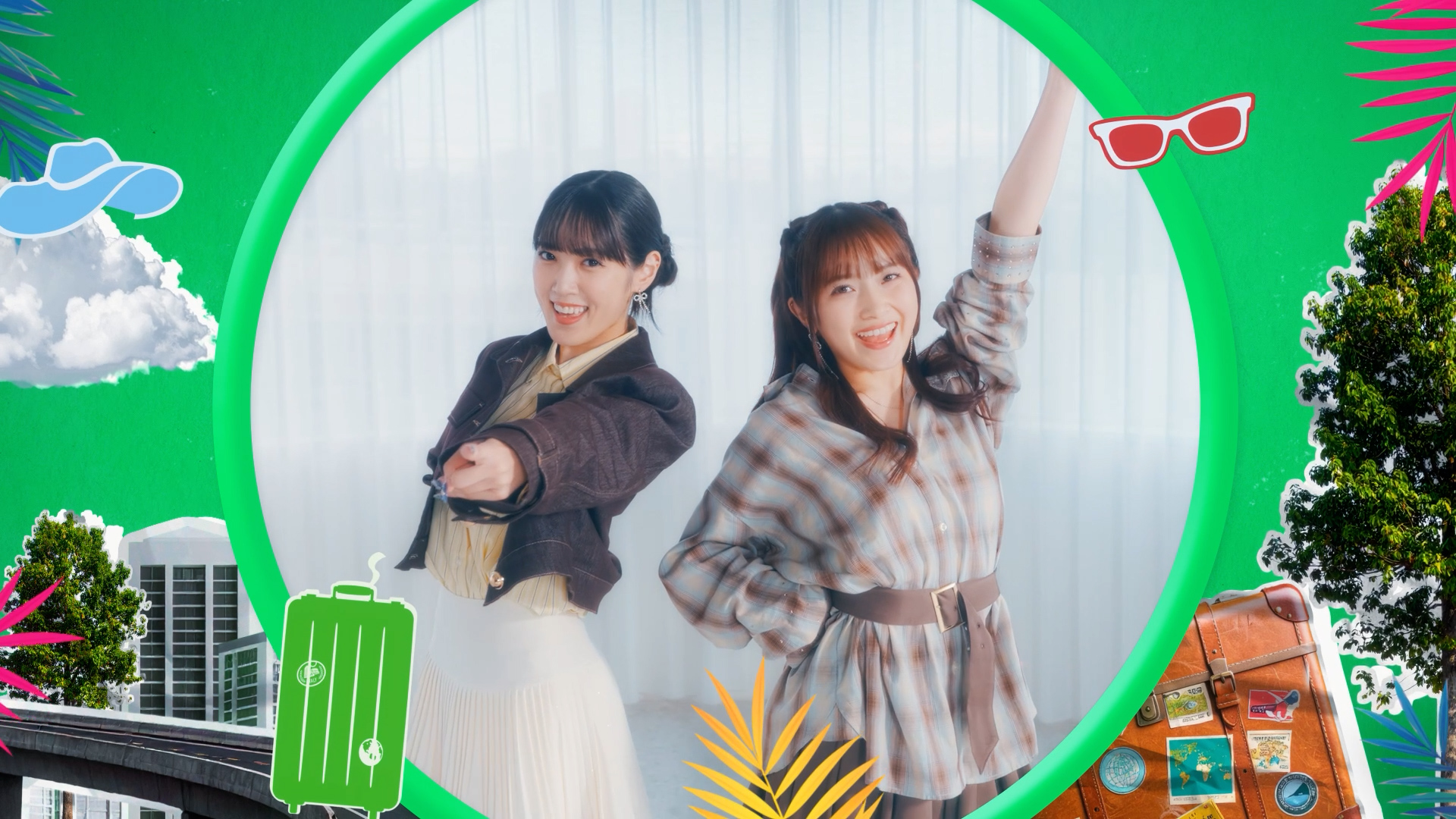 小関舞×森戸知沙希「Super Happy Lucky Special Day」MusicVideo